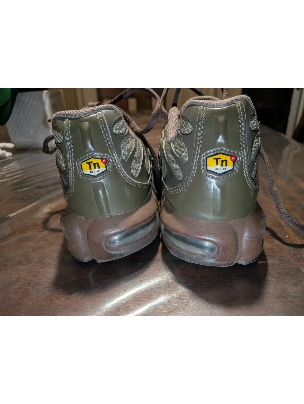 Nike Air Max Plus GS Olive Green Cargo Size 6Y Shoes 655020-200 Rare Find!